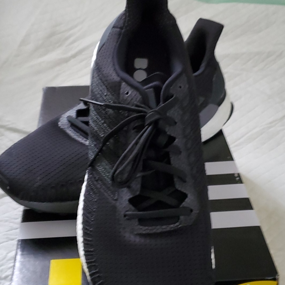 Mens Solar Boost 19 M Running Size 11 New